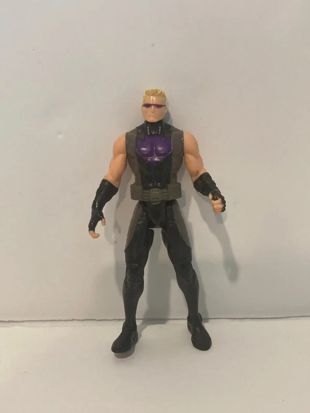 Avengers Assemble Marvel Hawkeye Figure